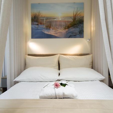 Kameralny Aparthotel Elegante Wladyslawowo - Adults Only Exterior photo